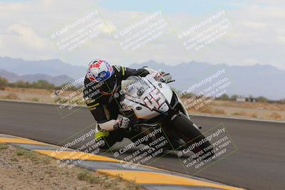 media/Sep-10-2022-SoCal Trackdays (Sat) [[a5bf35bb4a]]/Turn 14 Inside (1245pm)/